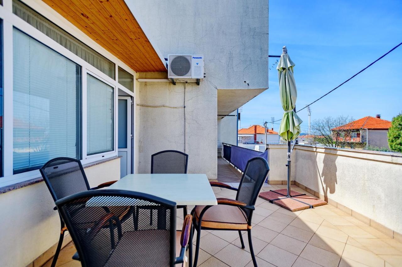 Comfort Holiday Apartment Zadar - With Parking And Balcony エクステリア 写真