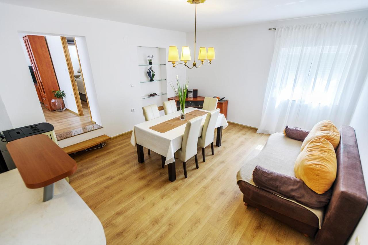 Comfort Holiday Apartment Zadar - With Parking And Balcony エクステリア 写真