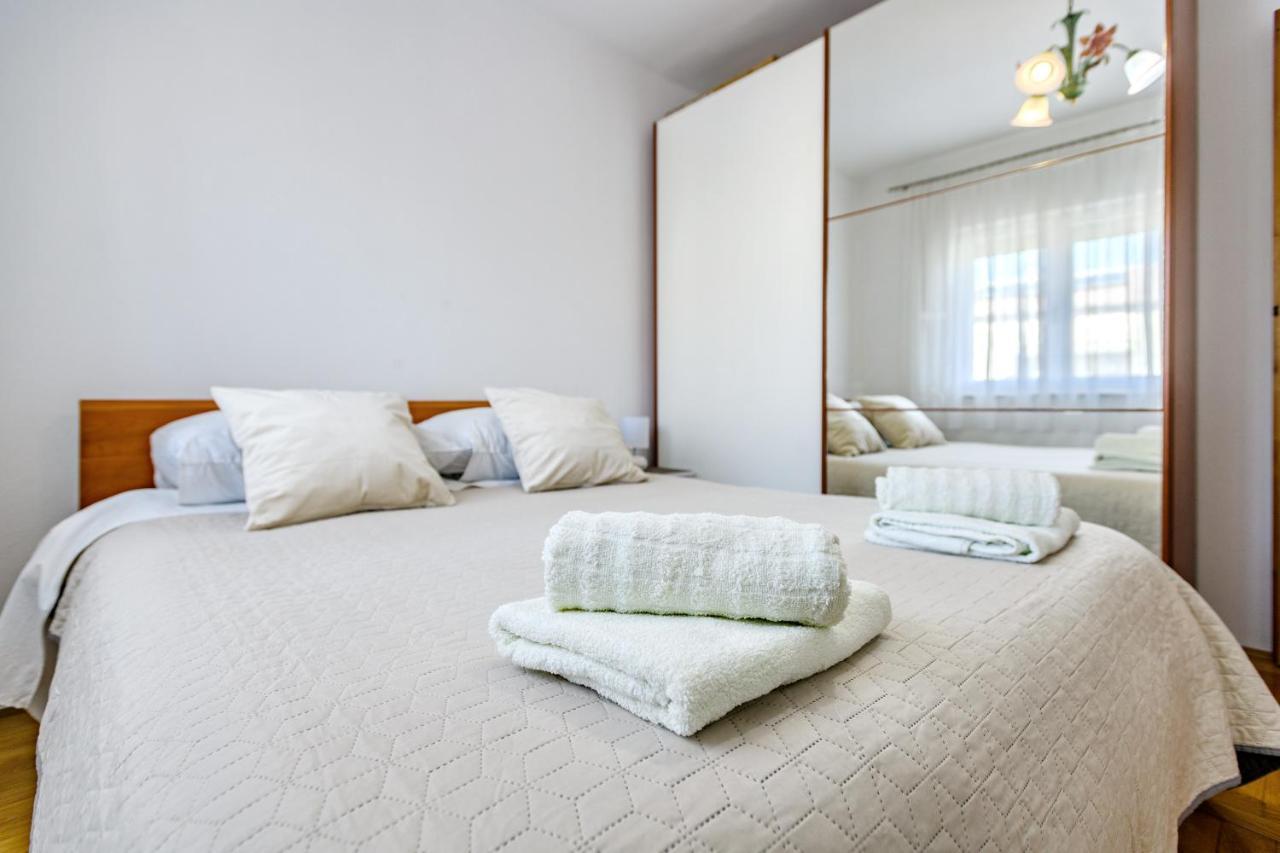 Comfort Holiday Apartment Zadar - With Parking And Balcony エクステリア 写真