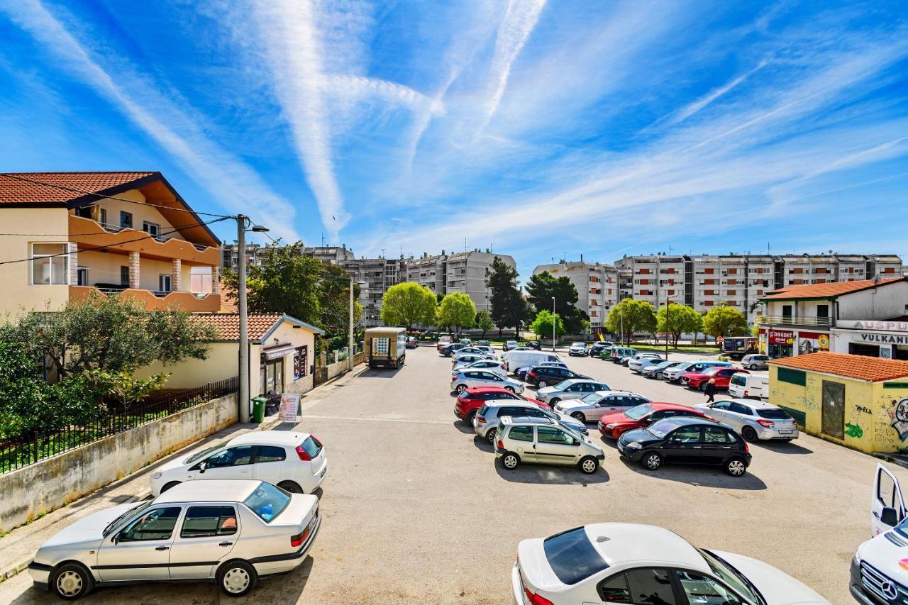 Comfort Holiday Apartment Zadar - With Parking And Balcony エクステリア 写真